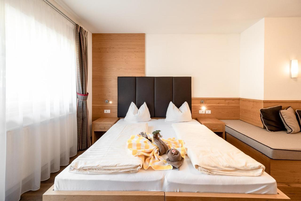 Hotel Rierhof Chiusa Eksteriør billede