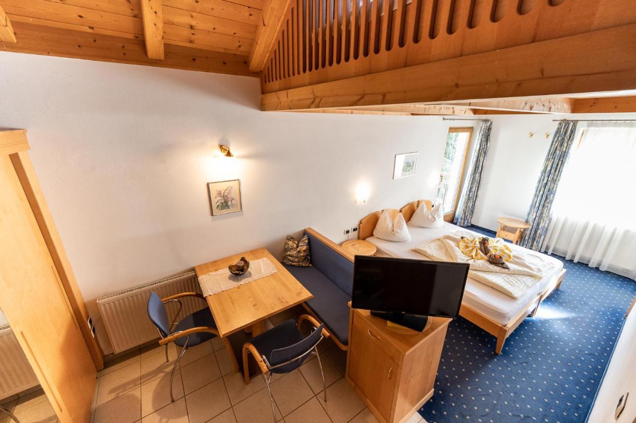Hotel Rierhof Chiusa Eksteriør billede